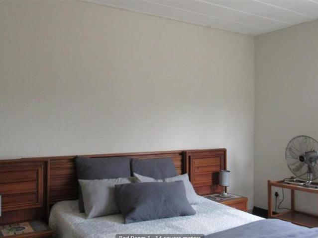 Townhouse for sale in Vosloorus, Gauteng