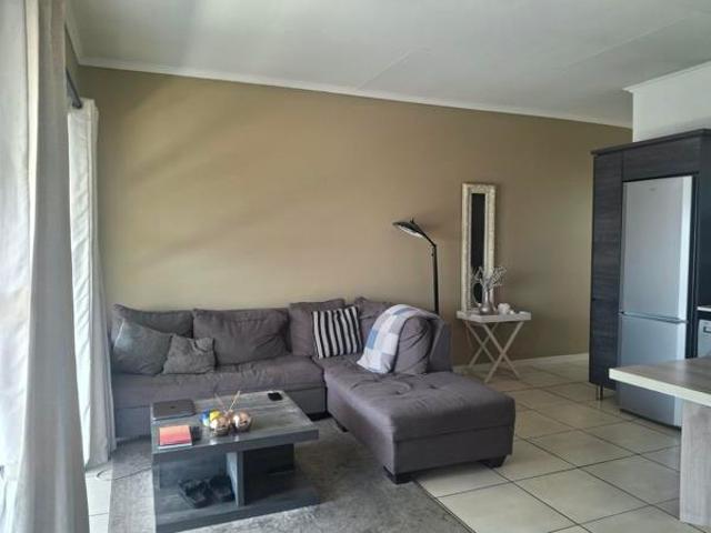 Townhouse for rent in Jansenpark, City of Ekurhuleni Metropolitan Municipality
