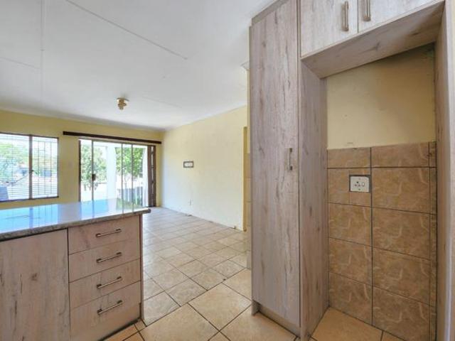 Townhouse for sale in Tembisa, Gauteng