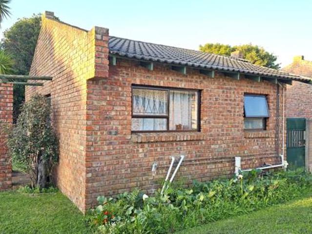 Townhouse for sale in Eastern Cape