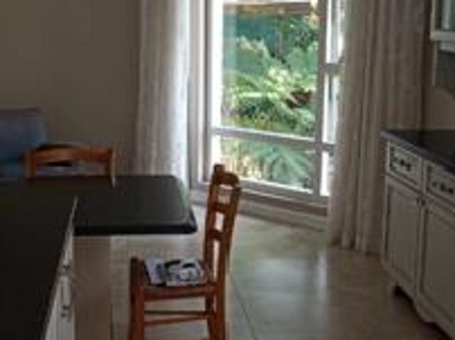 Townhouse for rent in Seaview, Kwazulu-natal