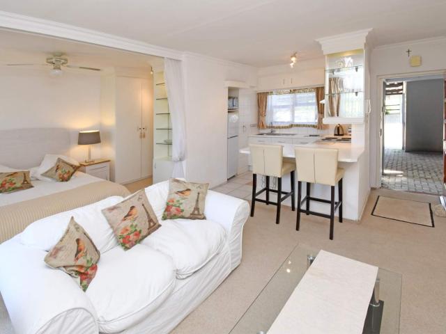 Townhouse for rent in Sandton, Morningside