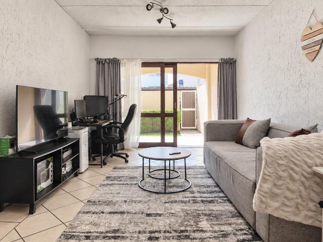 Townhouse for sale in Alexandra, Gauteng