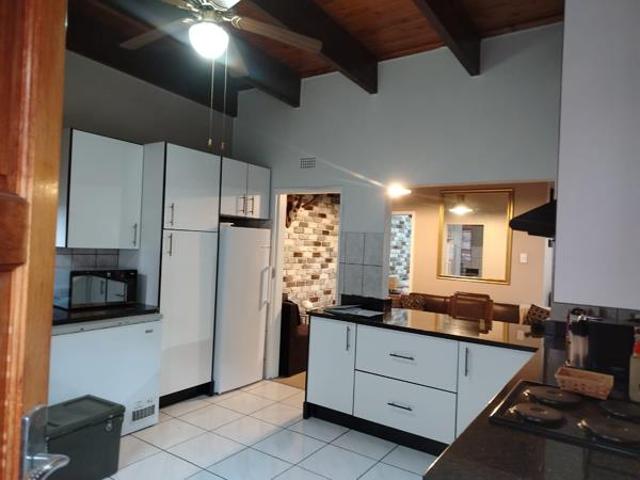 Townhouse for rent in Ekurhuleni, Gauteng