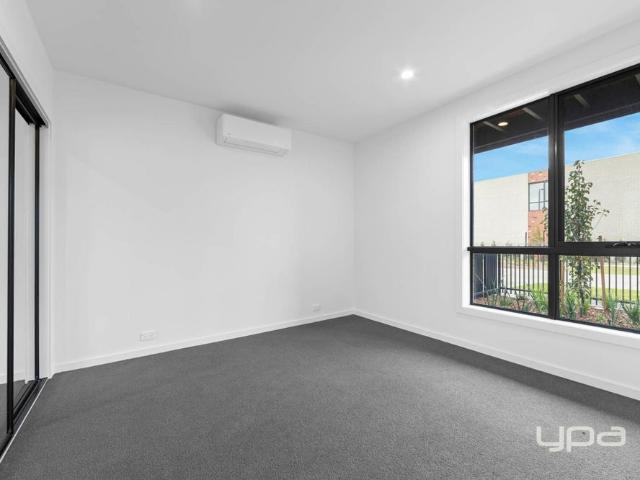 Townhouse for rent in Camerons Creek, Victoria