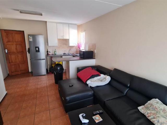 Townhouse for sale in Ekurhuleni, Gauteng