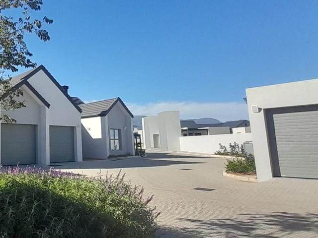 Townhouse for sale in Durbanville, Western Cape