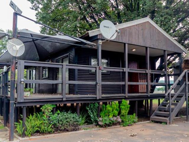 Townhouse for rent in Ekurhuleni, Gauteng