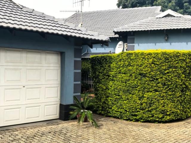 Townhouse for sale in Tlhabane, North West