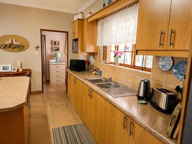 Townhouse for sale in Groot Brak Rivier, Western Cape