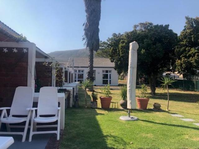 Townhouse for sale in Baardskeerdersbos, Western Cape