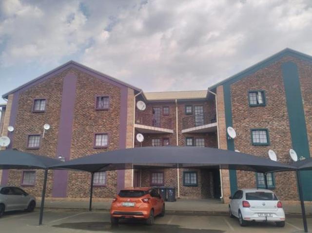 Townhouse for sale in Bloemfontein, Free State