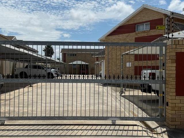 Townhouse for sale in Eastern Cape