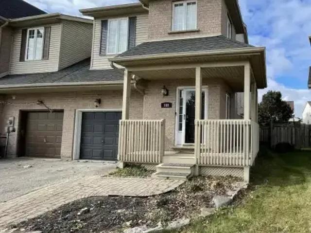 Townhouse for rent in Kitchener, Ontario