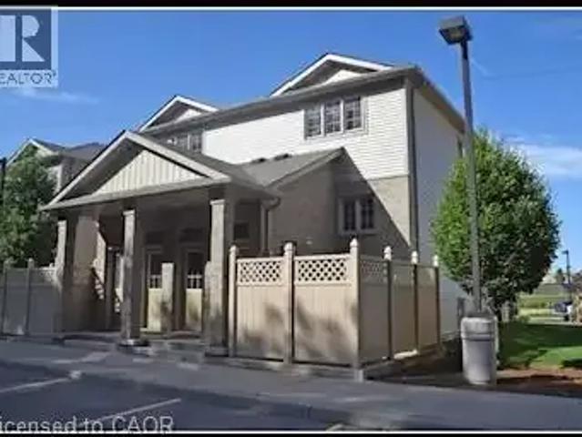 Townhouse for rent in Kitchener, Ontario