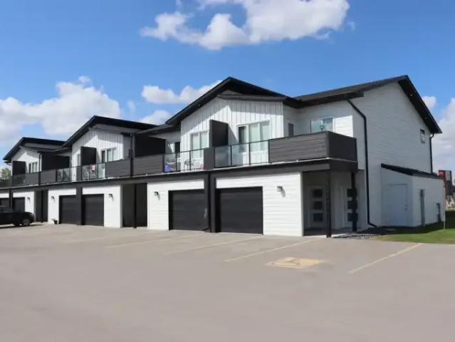 Townhouse for rent in Taché, Manitoba