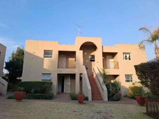 Townhouse for sale in Ekurhuleni, Gauteng