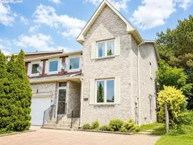 Townhouse for rent in York, Ontario