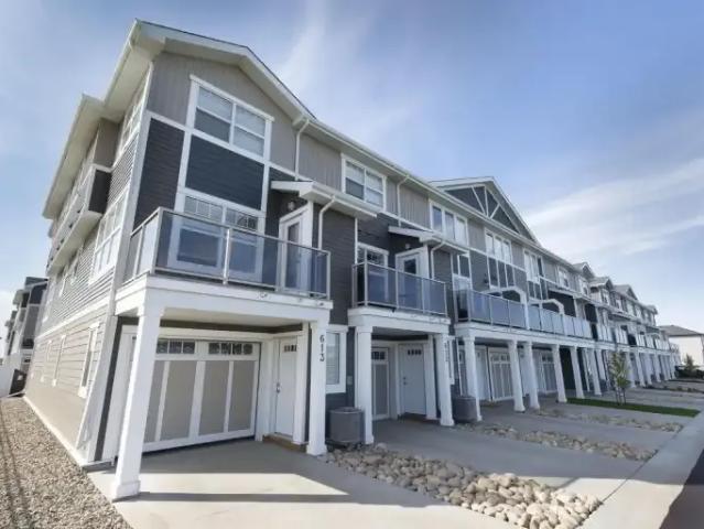 Townhouse for rent in Saskatoon, Saskatchewan