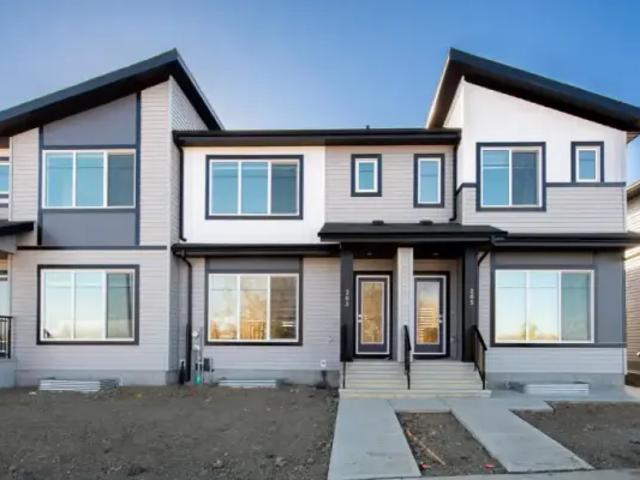 Townhouse for rent in Spruce Grove, Alberta