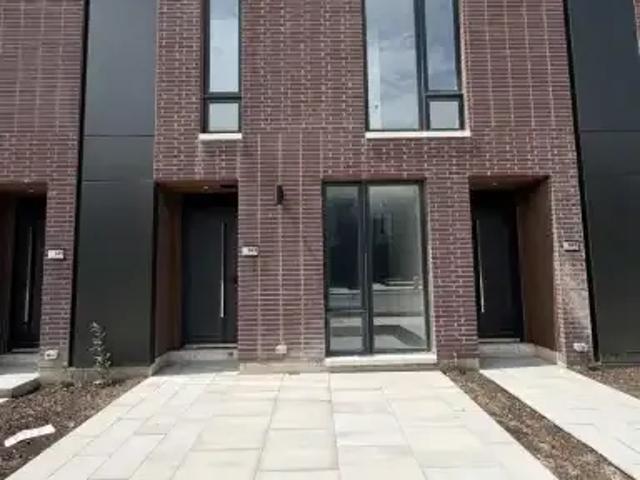 Townhouse for rent in Niagara, Ontario