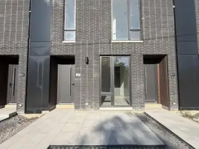 Townhouse for rent in Niagara, Ontario
