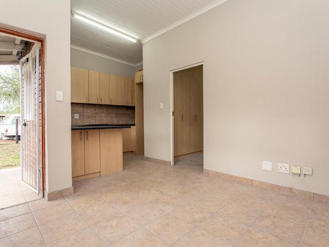 Townhouse for rent in West Coast, Riebeeck Valley