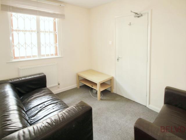 Townhouse for rent in Haddon, East Midlands