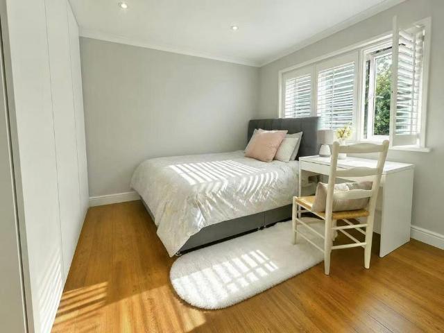 Townhouse for rent in London Borough of Croydon, Purley