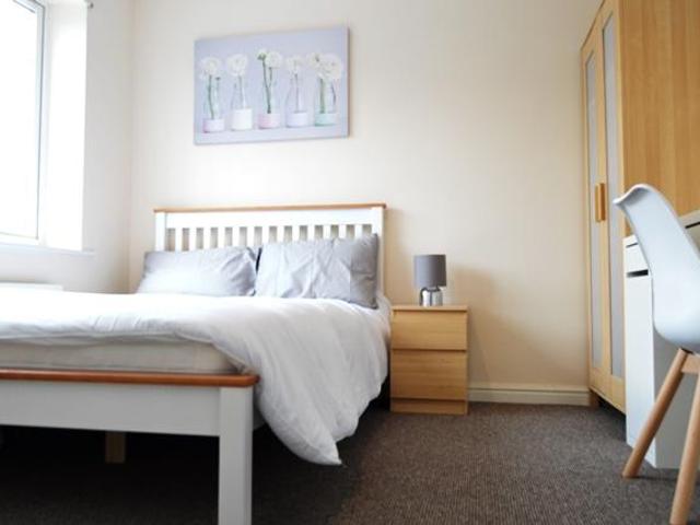 House for rent in Stoke, Stoke-on-Trent
