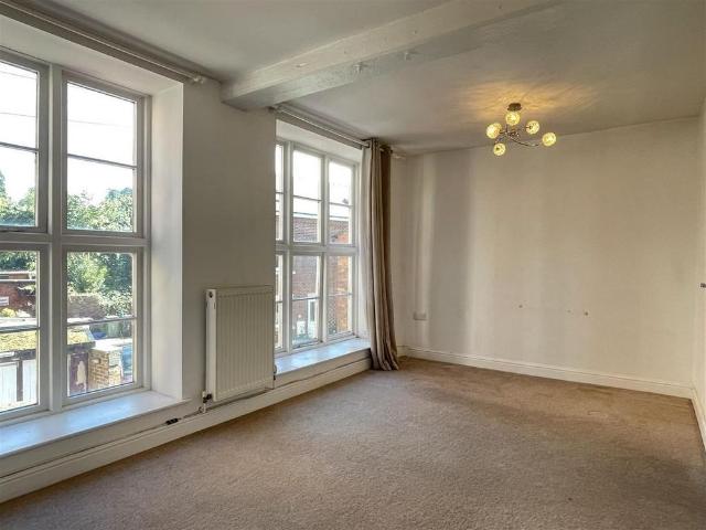 Townhouse for rent in Ellesmere Urban, Ellesmere