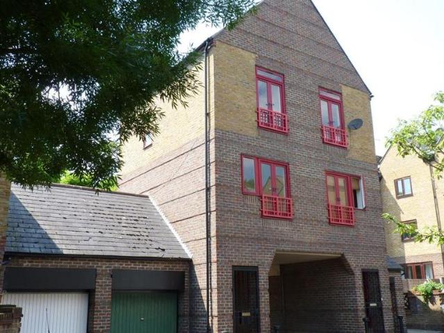 House for rent in Rotherhithe, Greater London