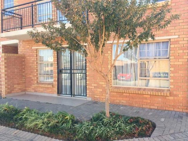 House for rent in Waterkloof, Gauteng