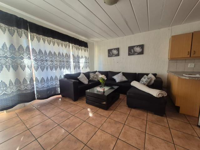 Townhouse for rent in Ekurhuleni, Gauteng