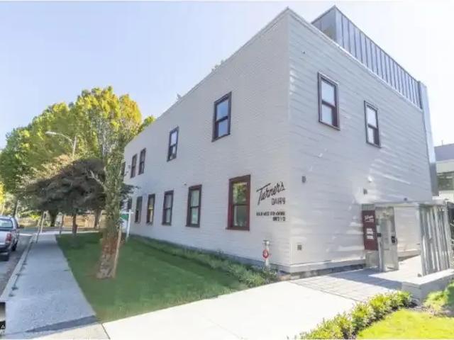 Townhouse for rent in Vancouver, British Columbia