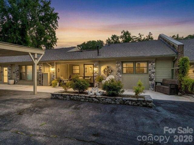 Condo for sale in Tryon, North Carolina