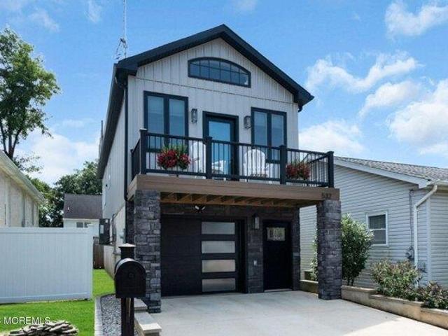 House for sale in Monmouth, New Jersey