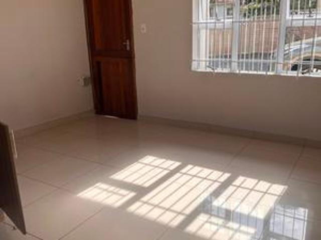 Apartment for rent in Seaview, Kwazulu-natal