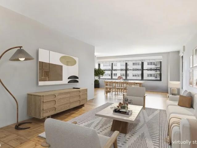 Apartment for sale in Arverne, New York