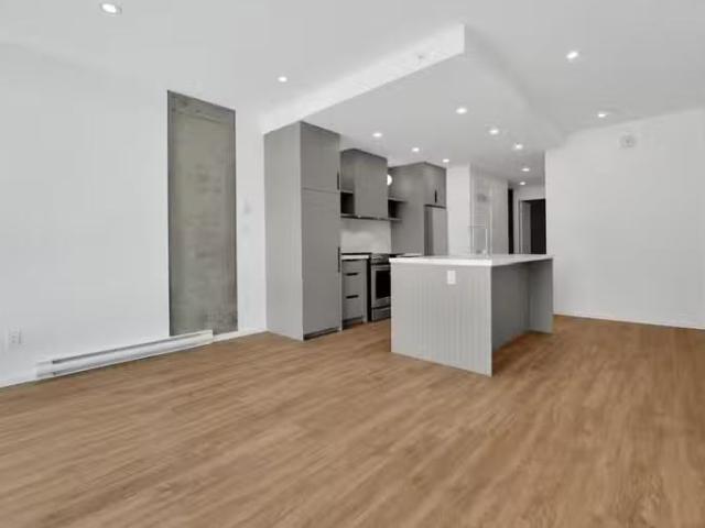Condo for rent in Victoria, British Columbia