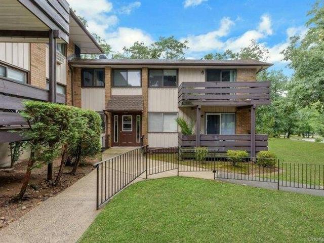 Condo for sale in Rockland, New York