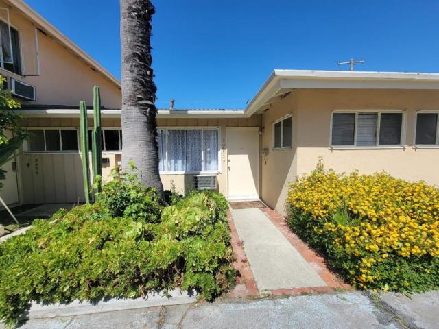Condo for rent in Van Nuys Neighborhood Council District, Los Angeles