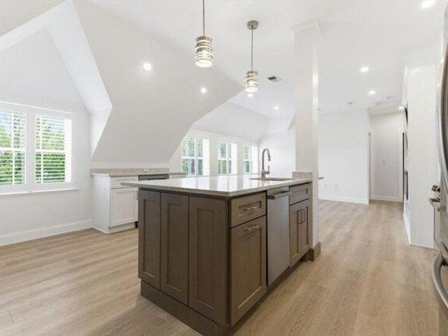 Condo for sale in Wakefield, Massachusetts