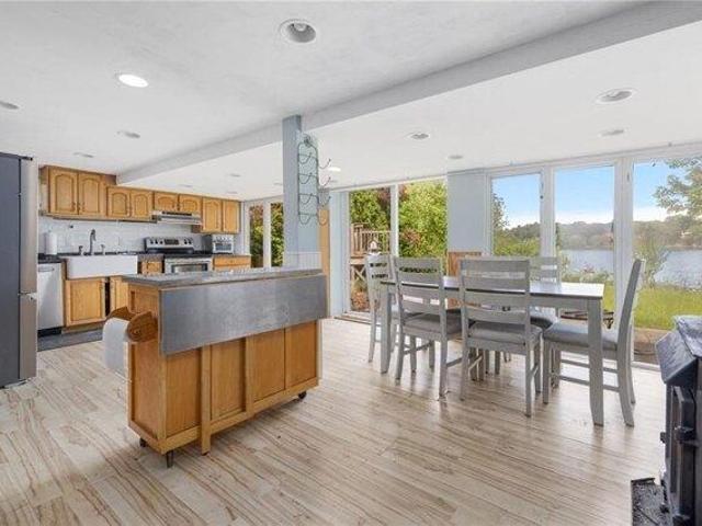 House for sale in Warwick, Rhode Island