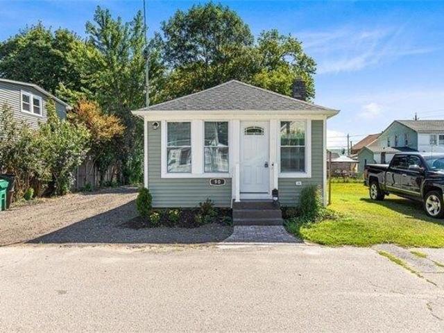 House for sale in Warwick, Rhode Island