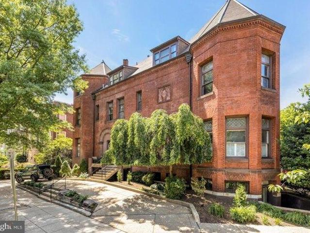 Condo for sale in Washington, Washington DC