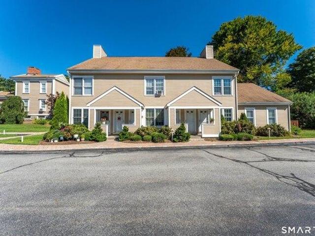 House for sale in Waterford, Connecticut