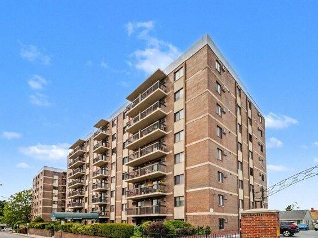 Condo for sale in Watertown, Massachusetts