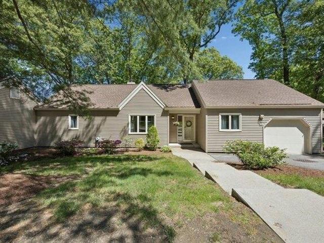 Condo for sale in Wayland, Massachusetts
