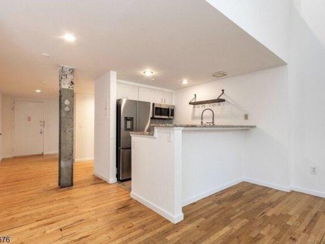 Condo for sale in Hudson, New Jersey
